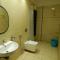 Hotel Aadhi