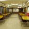 Hotel Aadhi