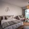 Villa Di Mare Seaside Suites