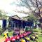 Follow Me designed B&B - Dongshan