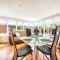 No.17 Serviced Apartment