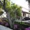 Losta Sahil Evi - Adults Only +12