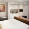 Roomzzz London Stratford
