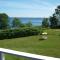 High Tide Inn on the Ocean, Motel and Cottages