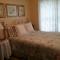 Hanover House Bed and Breakfast - Niagara Falls