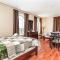 Foto: Grewals Inn and Suites by Elevate Rooms 27/61