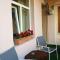 Union Square Apartment 2 by NUX