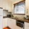 Lakeside Cottage Luxury B&B