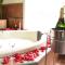 Lakeside Cottage Luxury B&B