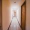 RedDoorz Plus near Sultan Hasanuddin Airport