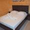 Saranda Beach Bungalow