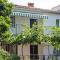 Apartment and Studio Tereza