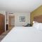 Holiday Inn Express & Suites Pasadena - Los Angeles by IHG