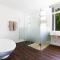 CUBE Guest House - Hout Bay