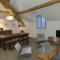 Gîtes Dans une Maison dhôtes "Lieu Dit Cruzel"