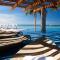 LC 1A- Beach Club & Housekeeping included - Golf Cart - La Paz