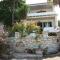 Manolis Farm Guest House - Aliko Beach