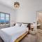 Theano Cave Suites & Villas