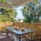Heracles Guesthouse