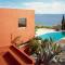 Villa with swimming pool and tennis/basketball court - Theologos