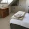 Wimbledon Tennis House with Hot Tub; 4 minute walk - Lontoo