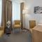 City Hotel
