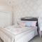 Hellen House Monopoli