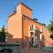 Vivaldi Apartments