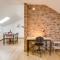Home Out Rooms & Apartments