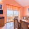 Villa Orange II