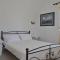 Volta Stonehouse Apartments