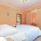 Apartment Dvori with pool Apartment Dvori with pool