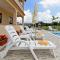 Apartment Dvori with pool Apartment Dvori with pool