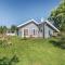 Foto: Three-Bedroom Holiday Home in Store Fuglede