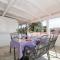 Rooms and apartments PALMA B&B
