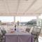 Rooms and apartments PALMA B&B