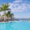Adrián Hoteles Roca Nivaria