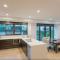 Foto: Sea Temple Port Douglas Luxury Apartments 19/51