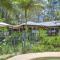 Foto: Your Own Retreat Getaway in Lush Rainforest 1/28