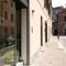 Monza City Rooms & Studios