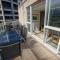 Bond 1603 Self Catering