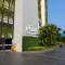 The Palm Beach Front