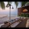 The Palm Beach Front