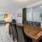 The Beach Motel Hervey Bay
