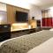 Microtel Casselman