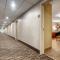 Canadas Best Value Inn-Richmond Hill - Richmond Hill