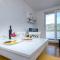 Citta Vecchia Apartment modern and cosy apartment with magnificent harbour view