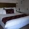Cliff Hotel