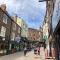 Durham 3 Bedroom House With Parking