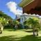 Résidence Le Vallon Guadeloupe Parc Piscine Appartements & Studios & Services hôteliers à la carte - Saint-François